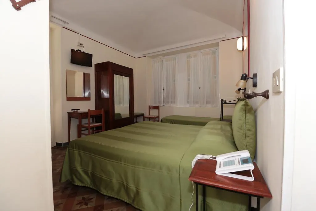Hotel Villa Amelia-1